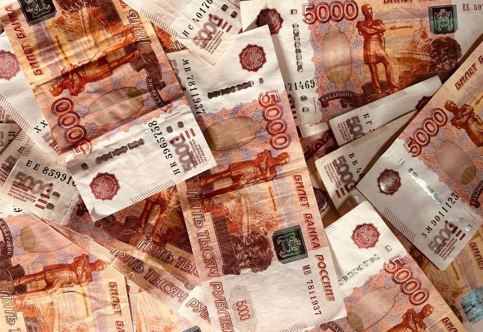 В Узбекистане снизился курс всех иностранных валют, кроме рубля