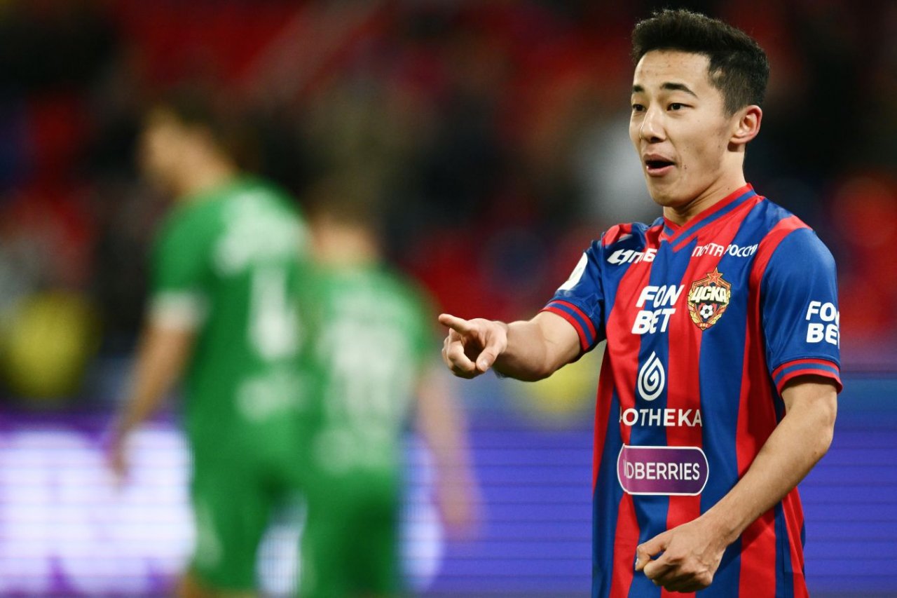 Несмотря на популярность, Аббосбек Файзуллаев не считает себя звездой в России