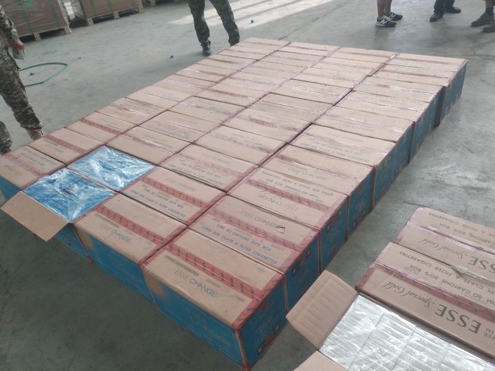 В Сурхандарье пресекли контрабанду 27 тыс. упаковок сигарет