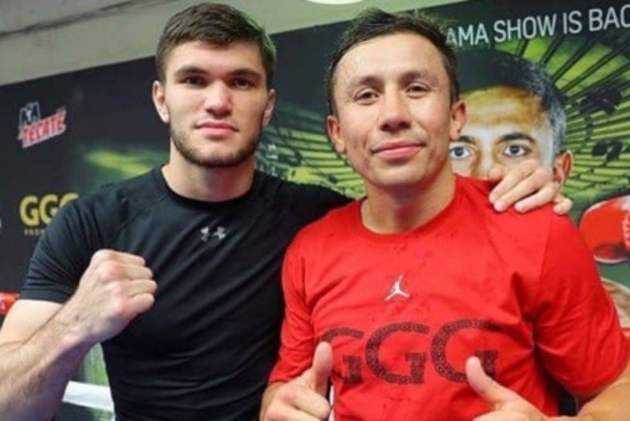 Казахстанского боксёра перепутали с чемпионом мира из Узбекистана