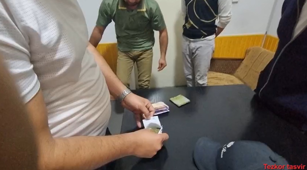 В Самаркандской области выявили цепочку наркоторговцев