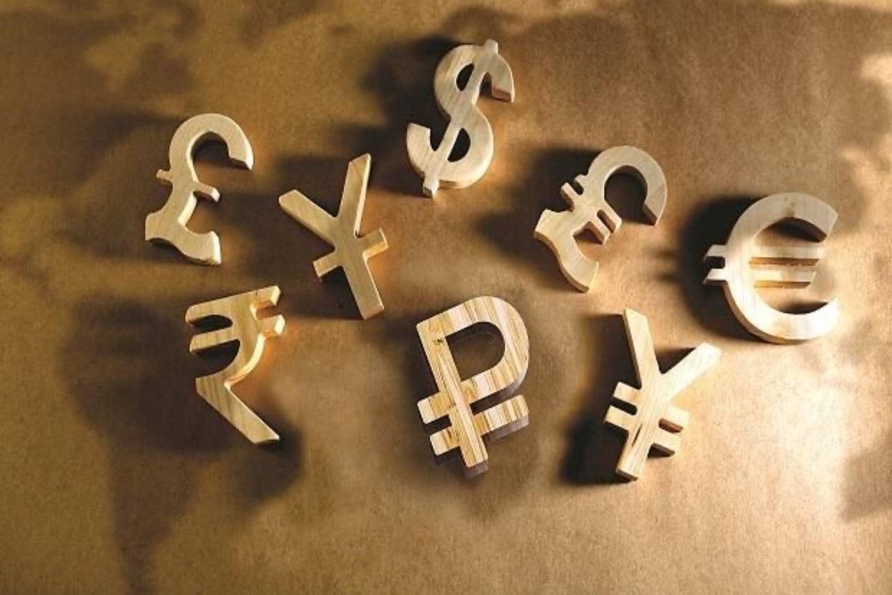 В Узбекистане подешевели все иностранные валюты