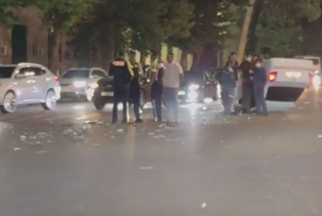 В Мирабадском районе столкнулись два автомобиля «Lacetti»