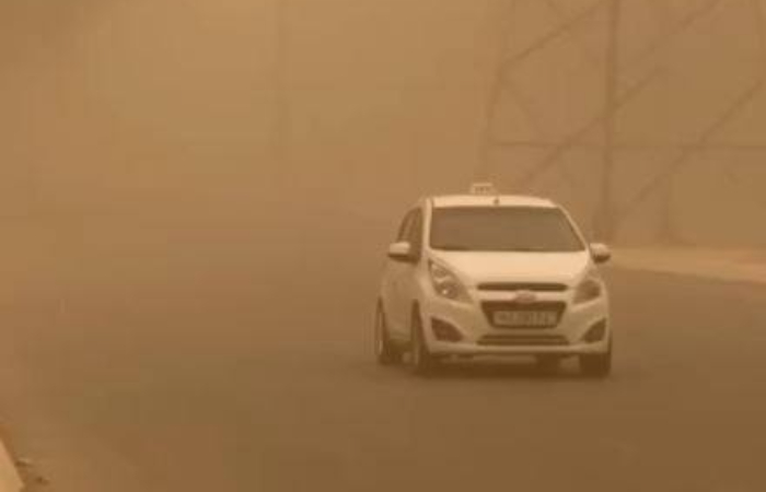 Термез накрыла пыльная буря — видео