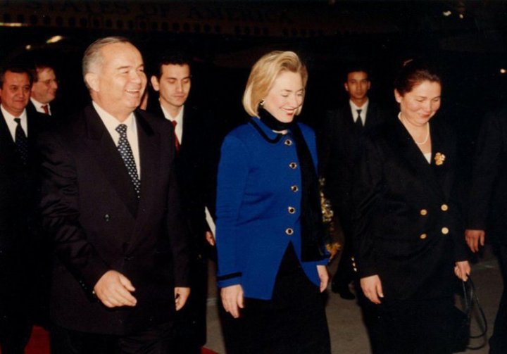 Бывший посол США в Узбекистане рассказал о «конфиденциальной» беседе Каримова с Клинтон