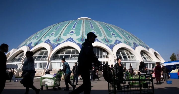 Экономика Узбекистана за год вырастет на 5,3%