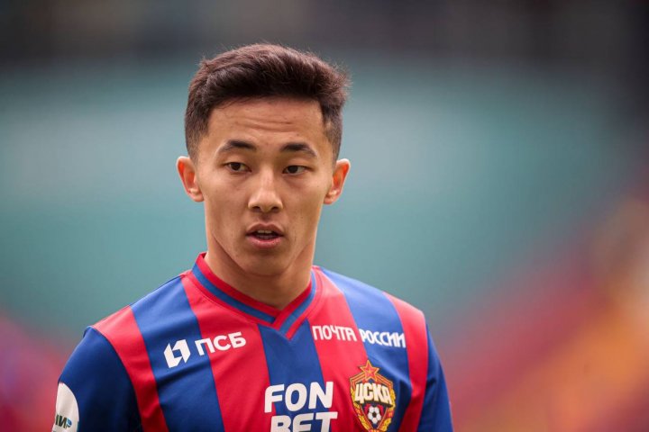 В ЦСКА сообщили, что предпосылок к уходу узбекского футболиста Аббосбека Файзуллаева нет