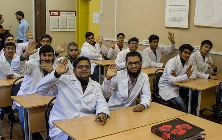 Стало известно, сколько иностранцев приехали учиться в Узбекистан