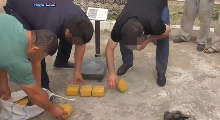 Сотрудники СГБ Узбекистана пресекли распространение почти 26кг гашиша из Таджикистана