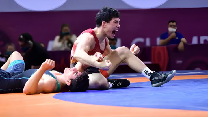 Дониерхон Накибов стал чемпионом Азии по греко-римской борьбе