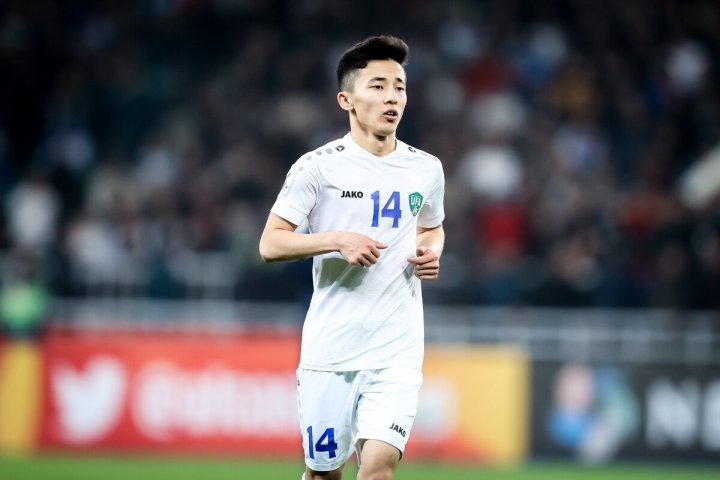 Аббосбек Файзуллаев стал самым дорогим футболистом ЦА