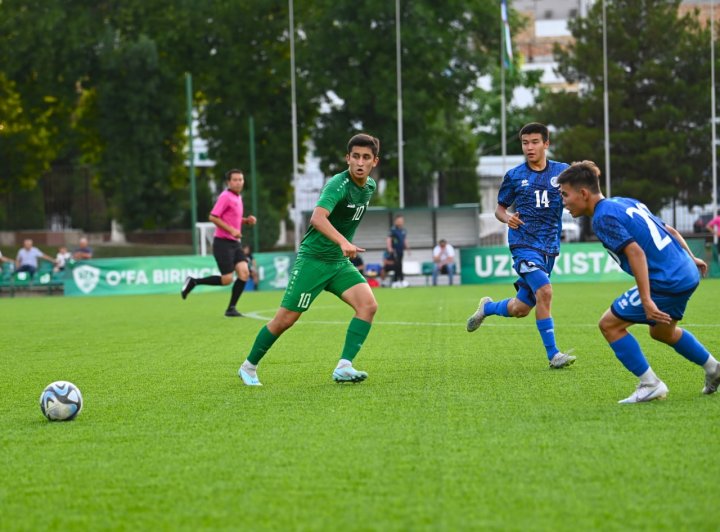 Сборная Казахстана U-17 победила своих сверстников из Узбекистана
