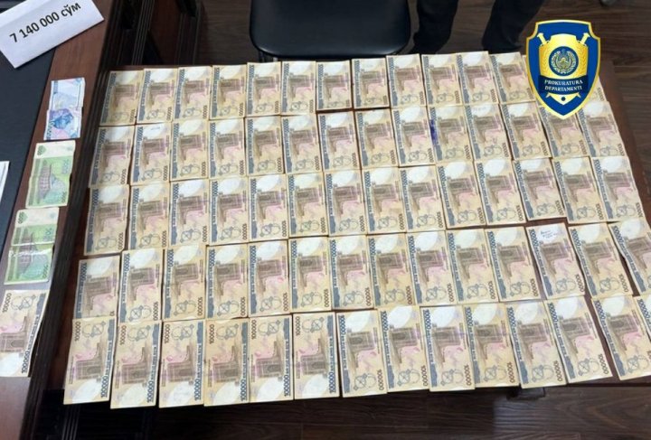 В Сырдарьинской области ранее судимый директор ООО был задержан при получении 7 млн сумов