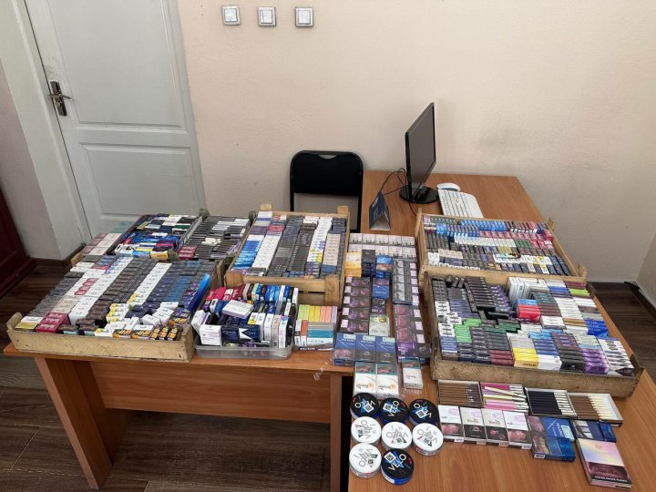 В Янгихаётском районе задержаны двое граждан, которые торговали контрабандными сигаретами