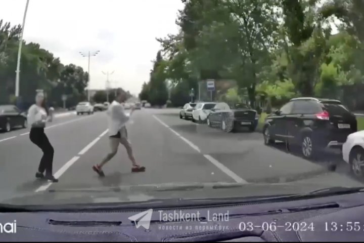 В Ташкенте сбили девушку, переходившую дорогу в неположенном месте