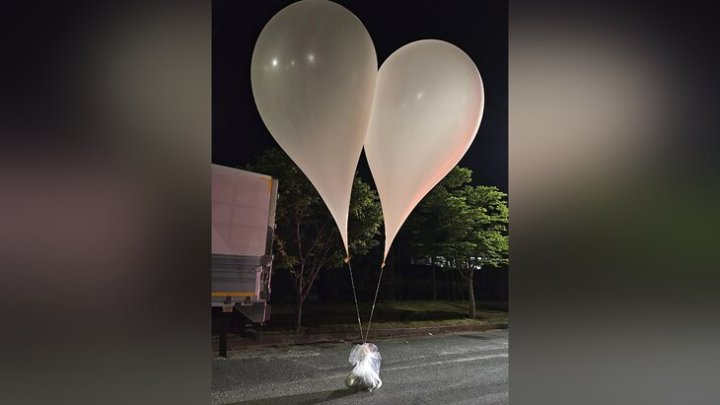 Северная Корея продолжает атаковать Сеул воздушными шарами