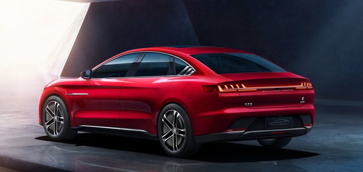 Владельцы электрокаров всё чаще отказываются от них