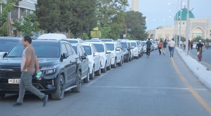 Главный Имам Сурхандарьинской области призвал посетителей мечетей не блокировать проезжую часть и соблюдать ПДД