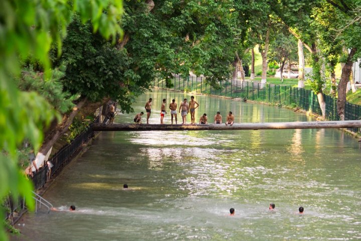 Узбекские экологи проверили качество воды