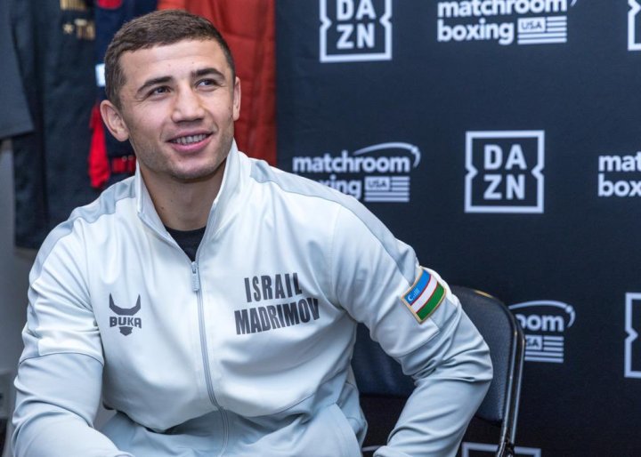 Узбекский боксер Исраил Мадримов назвал трёх сильнейших боксёров современности