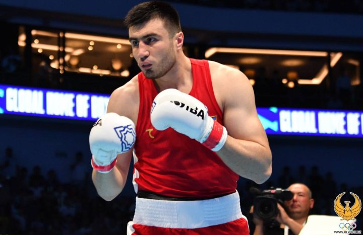 Узбекский боксер Баходир Джалолов показал тяжелый процесс подготовки к Олимпиаде