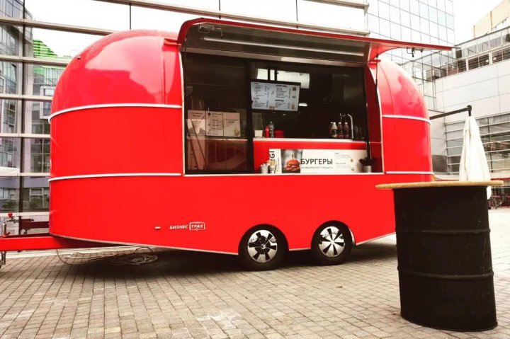 Молодым узбекистанцам предоставят 50 тысяч мобильных точек продаж