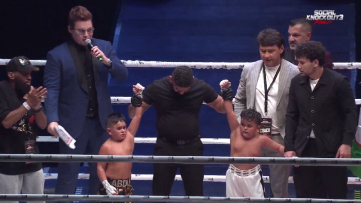 Бой узбекского блогера с Абдурозиком вызвал скандал — видео