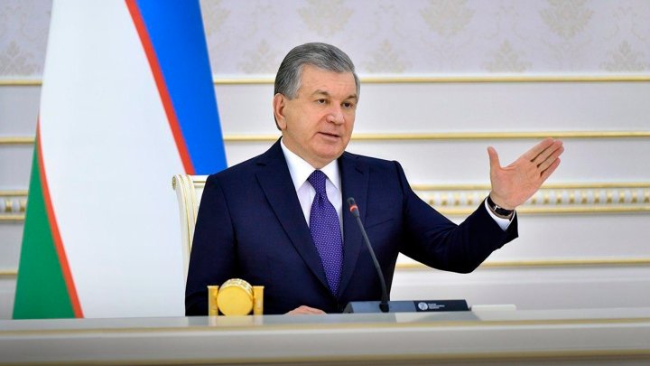 Президент Узбекистана поручил усилить надзор за расходованием средств бюджета