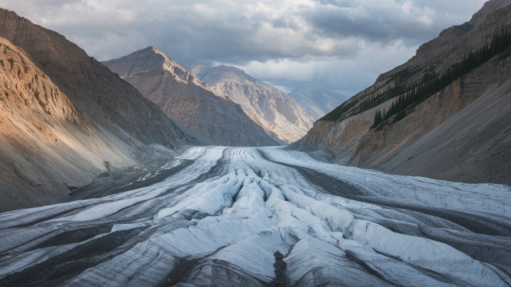 Ученые бьют тревогу о состоянии ледника в Узбекистане
