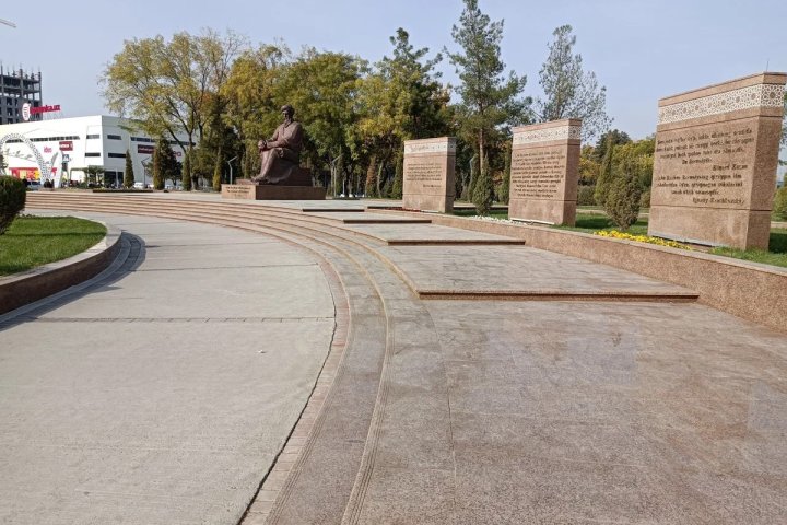 Хокимият Ташкента планирует реконструировать сквер имени Беруни