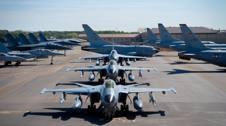 СМИ: Узбекистан оставил себе американские самолеты, вывезенные из Афганистана