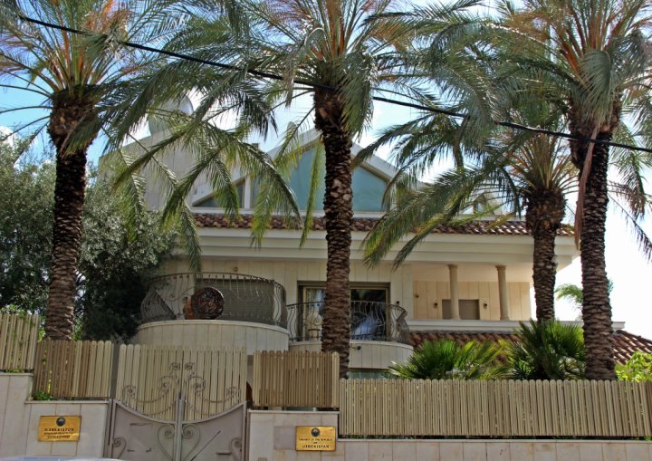 Посольство Узбекистана в Израиле призвало соотечественников соблюдать меры предосторожности