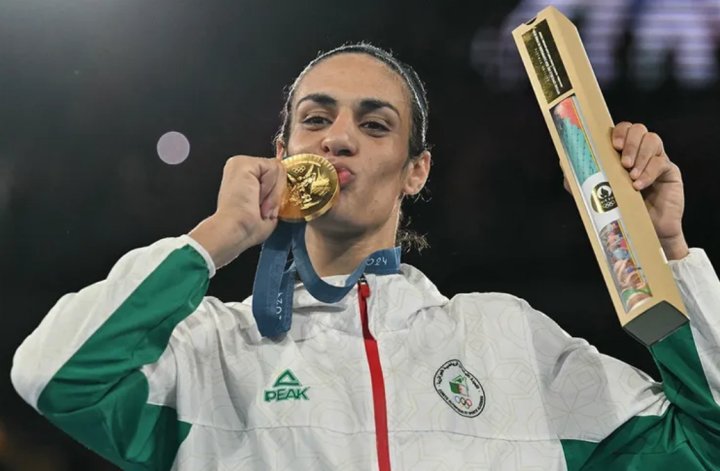 Алжирская спортсменка Иман Хелиф, подвергшаяся гендерной травле, стала Олимпийской чемпионкой по боксу — видео