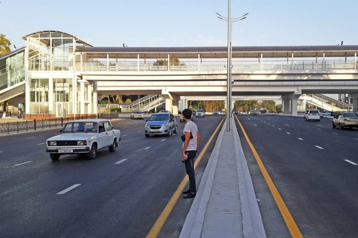 Ташкент направит свыше 100 млрд сумов на возведение надземных переходов