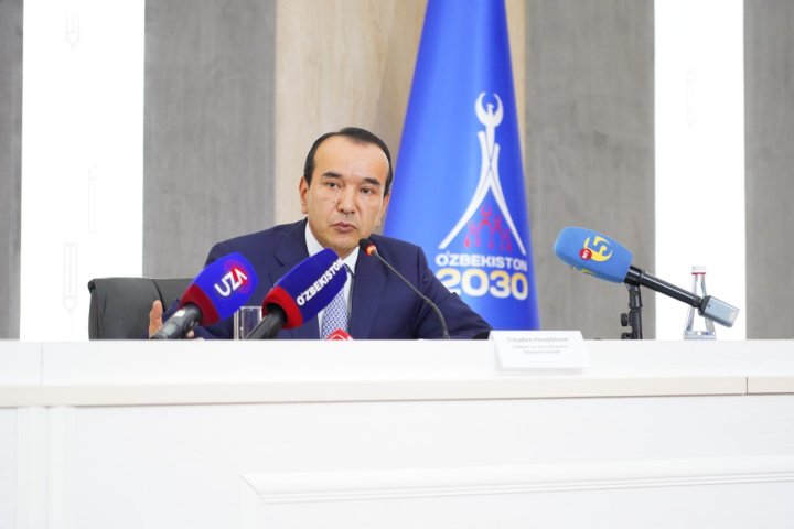 Озодбек Назарбеков отреагировал на то, что гонорары некоторых артистов составляют $10 000