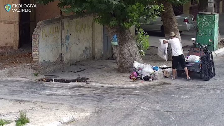 В Ферганской области за гражданами начали «следить» на улицах