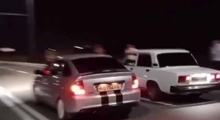 В Хиве арестовали ночных гонщиков - видео