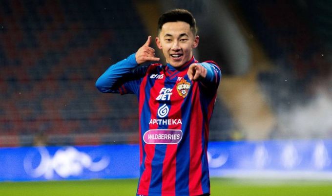 Узбекский футболист Аббосбек Файзуллаев закрыл рот хейтерам, которые его критиковали в России