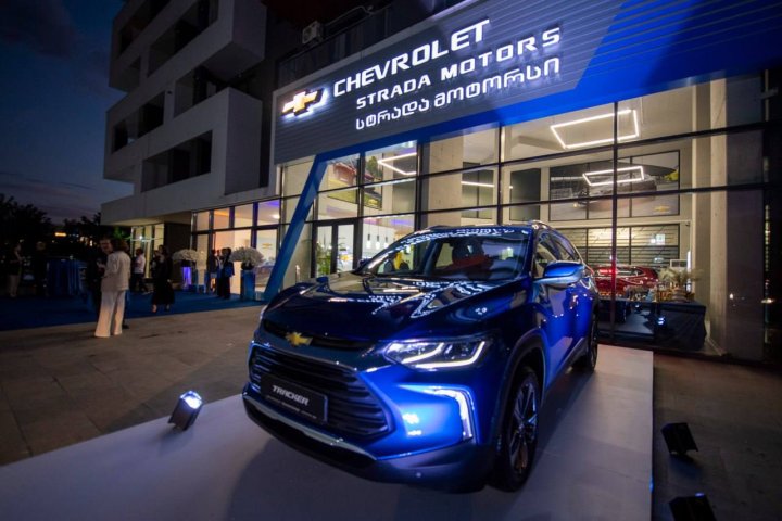 В Тбилиси открылся первый дилерский центр Chevrolet UzAuto Motors