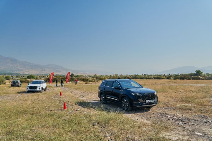 Тест-драйв новых моделей Chery Tiggo 7 Pro 2024 и Tiggo 8 Pro Max 2024 в горах Узбекистана