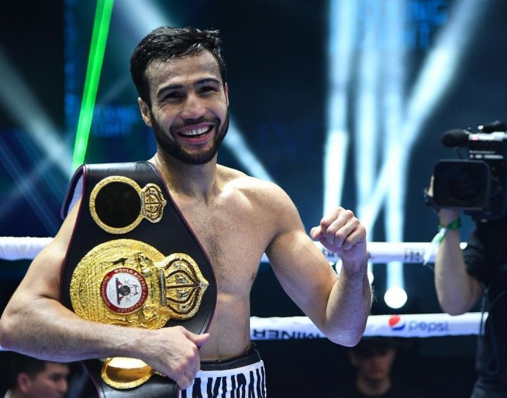 Узбекский боксер Шахрам Гиясов сразится за титул чемпиона мира