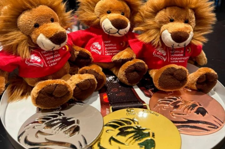 Узбекистан завоевал 4 медали на ЧМ по тяжёлой атлетике в Испании