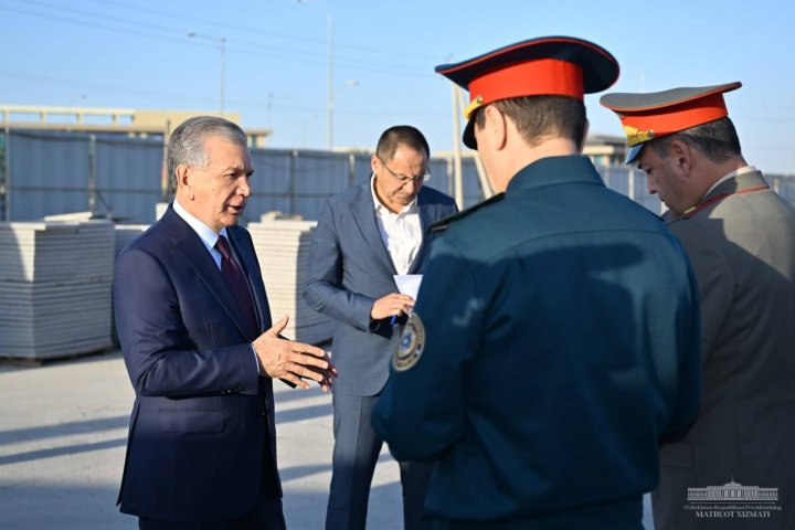 Шавкат Мирзиёев посетил строительную площадку Олимпийского городка