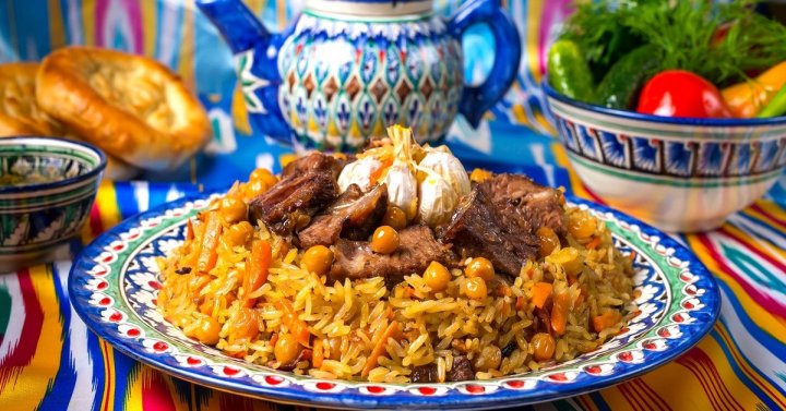 Где в Узбекистане самый дешёвый и дорогой плов?