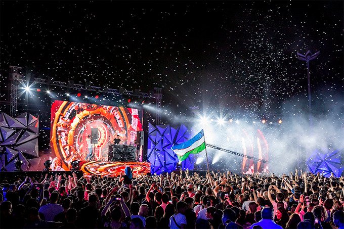 Концерты в Узбекистане планируют проверять на соответствие национальным традициям и патриотизм