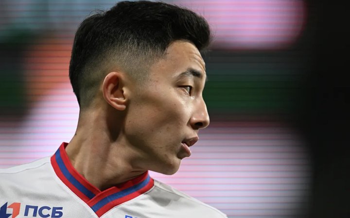 Узбекский футболист Аббосбек Файзуллаев попал в базу украинского центра «Миротворец»