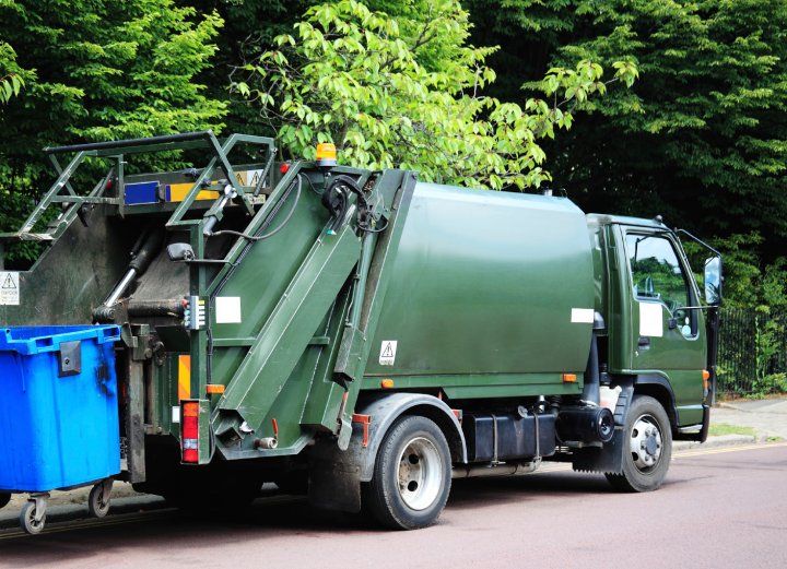 В Узбекистане грозят отключениями электроэнергии за неуплату мусора