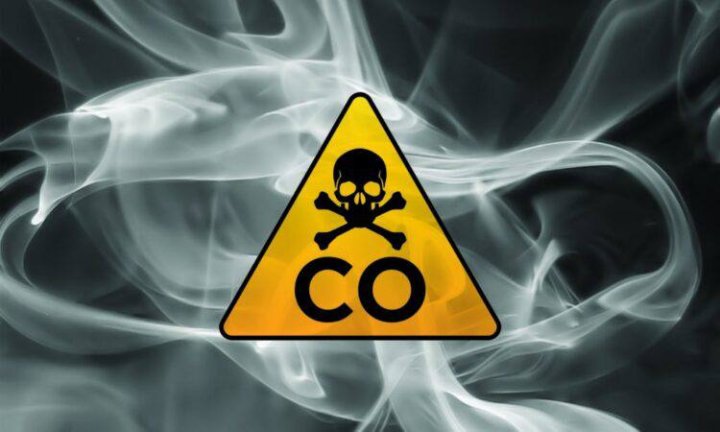 В Нукусе супружеская пара и их знакомый скончались от отравления угарным газом