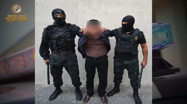 В Коканде мужчину задержали с 1кг наркотиков - видео