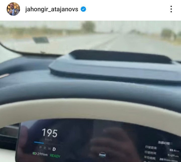 Узбекский певец Жахонгир Отажонов разогнался на новом электромобиле до 195 км/ч — видео